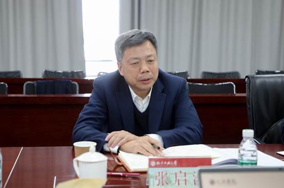 8dc752910ef40781c142963584750ef9